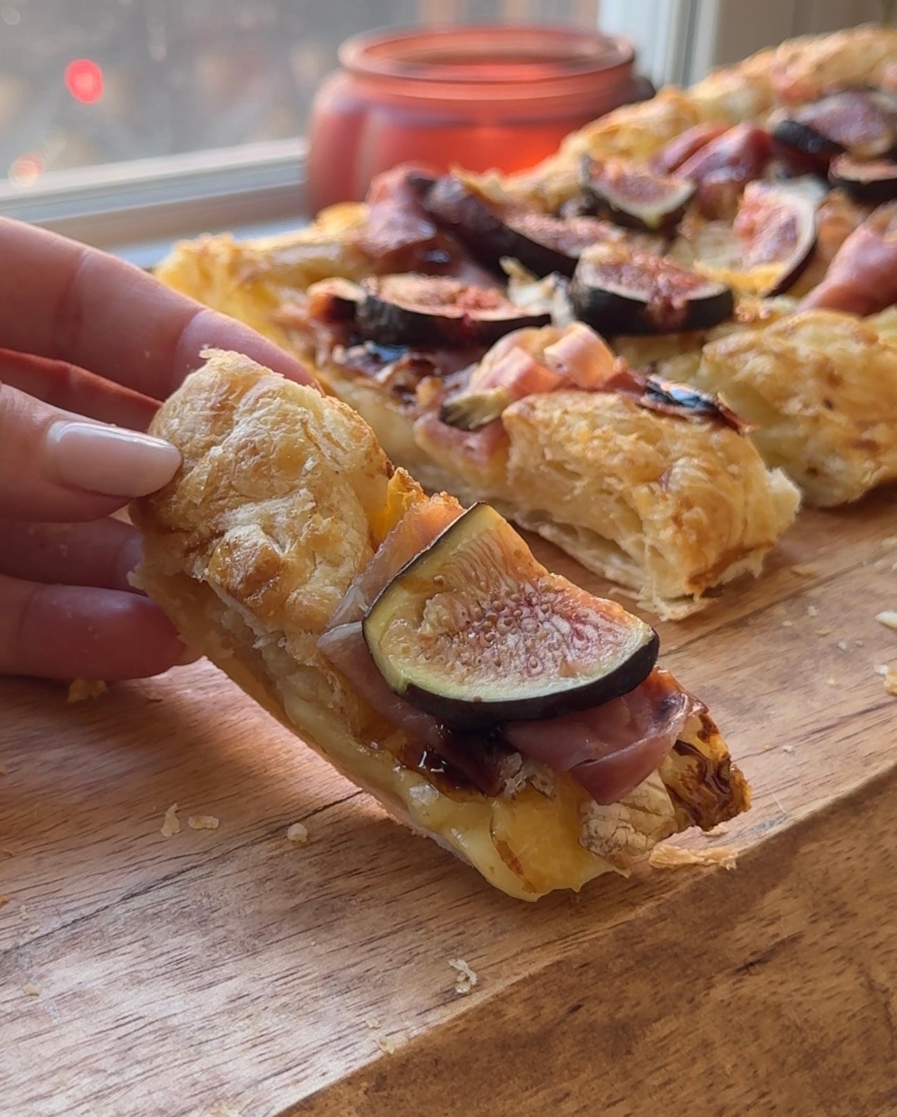Hot Hummus Fig Tart Recipe | ChicP