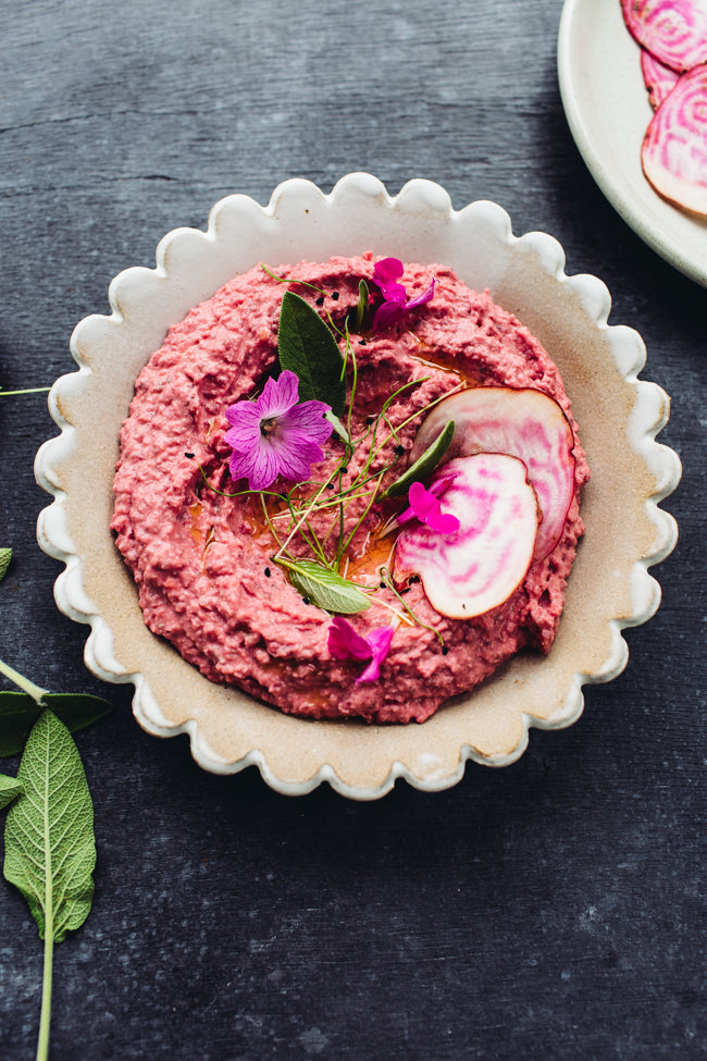 Velvet Beetroot & Horseradish Hummus - 1kg tub